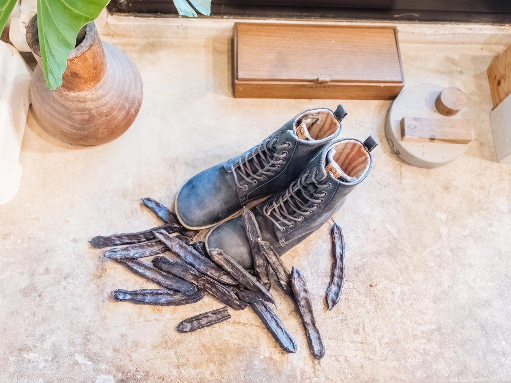 Mukishoes-Alfarroba-barefoot-